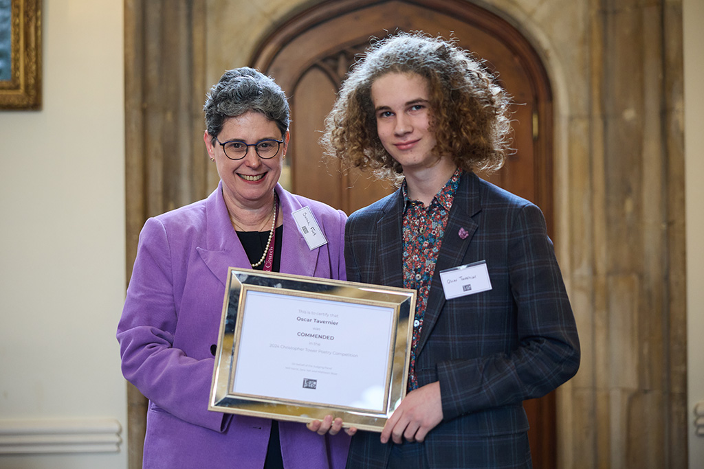 The Dean presenting certificates to the winners