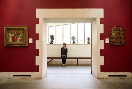 Visiting the Picture Gallery